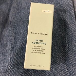 SkinCeuticals Phyto Corrective